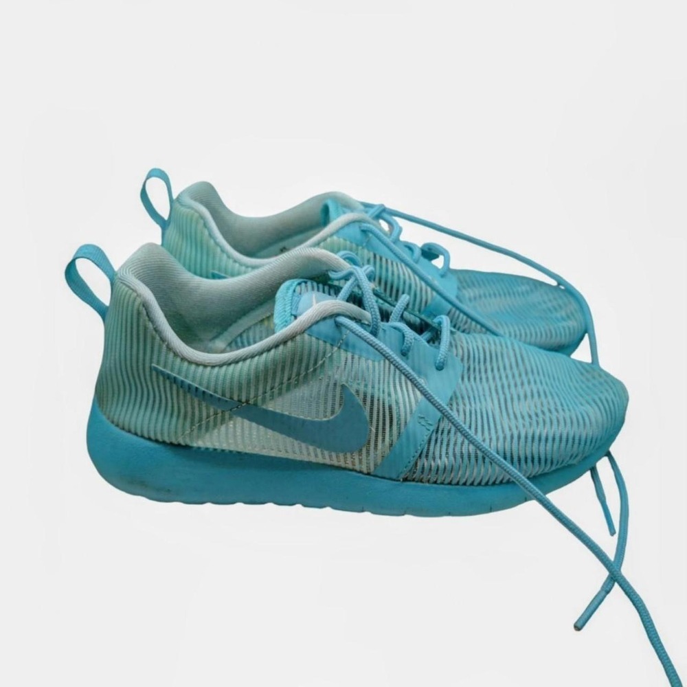 Nike Roshe One Flight Weight 4Y Womens 5.5 Hyper Turquoise 705486-302